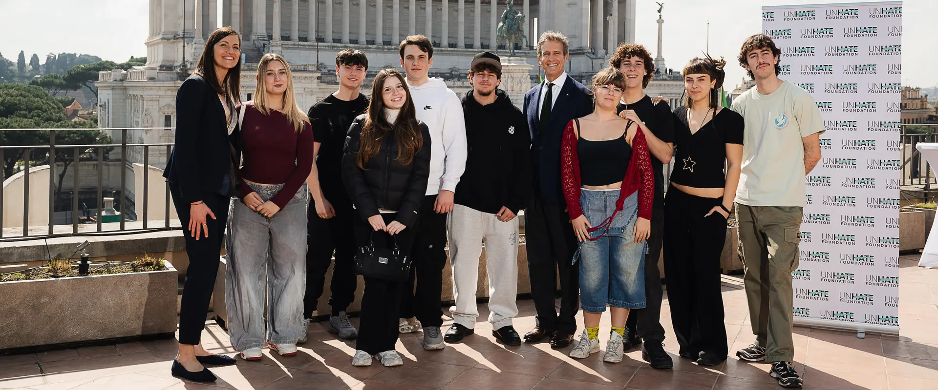 Unhate Foundation presenta la sua prima ricerca su giovani e fragilità