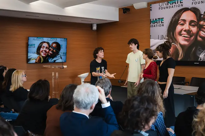 Storia Unhate (foto2)